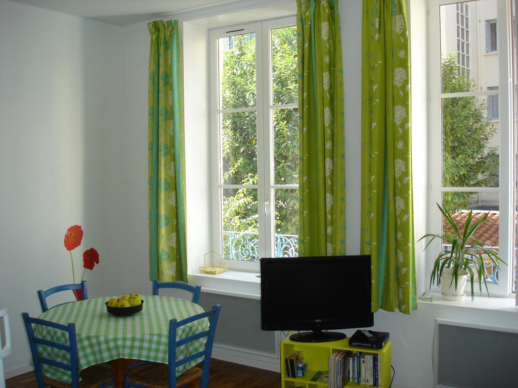 Le Croix Rousse Jacquard Apartment Lyon Exterior photo
